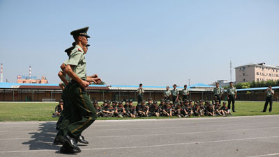 正拓未來(lái)領(lǐng)袖軍事夏令營(yíng)為什么要帶孩子進(jìn)軍營(yíng)