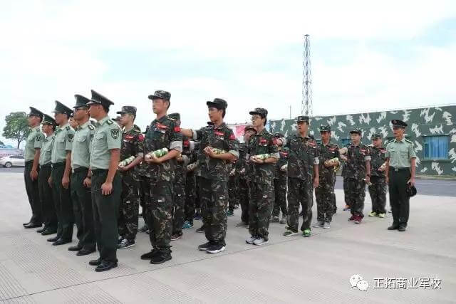 軍隊參觀6.jpg