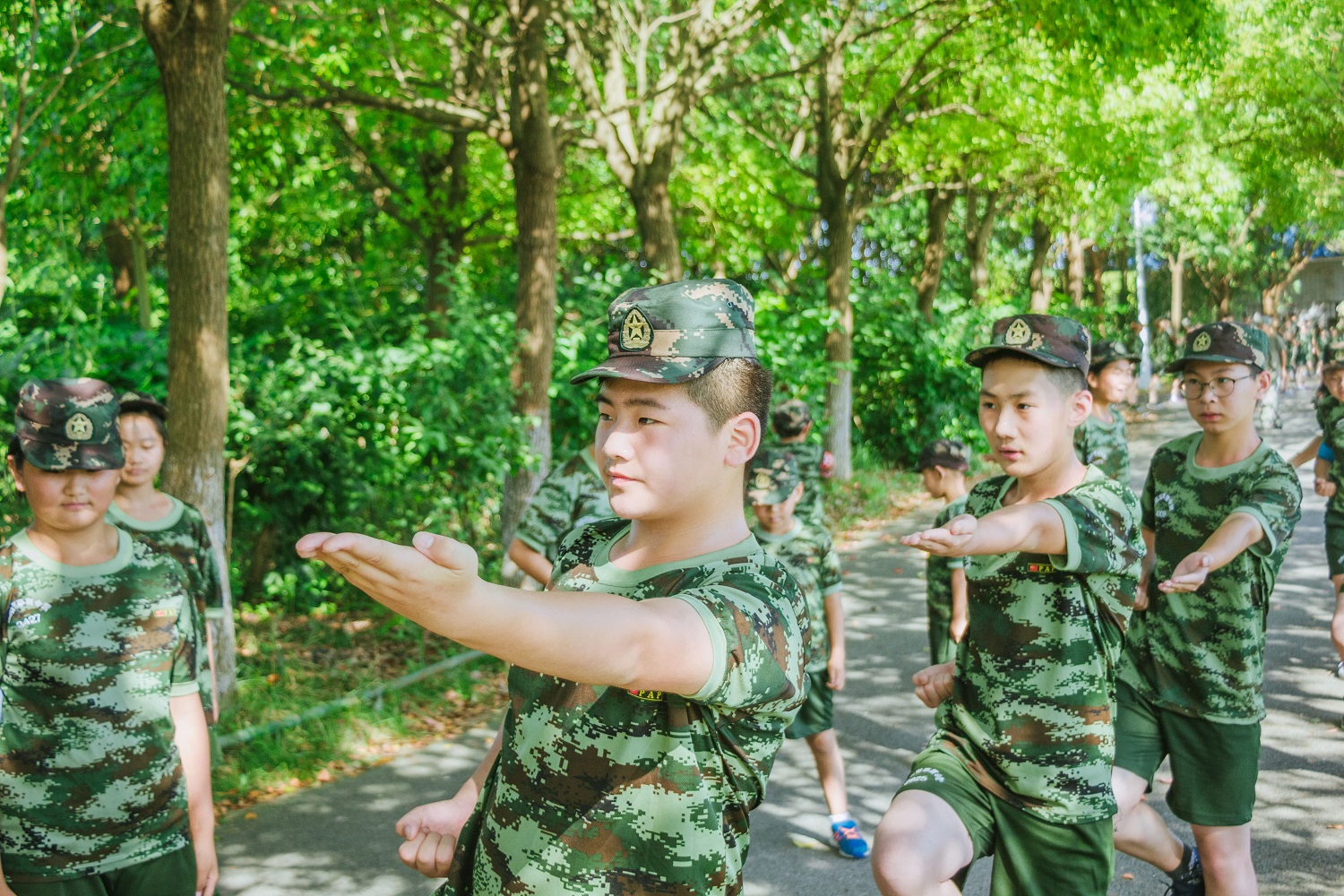 國(guó)內(nèi)夏令營(yíng)主要學(xué)習(xí)活動(dòng)內(nèi)容